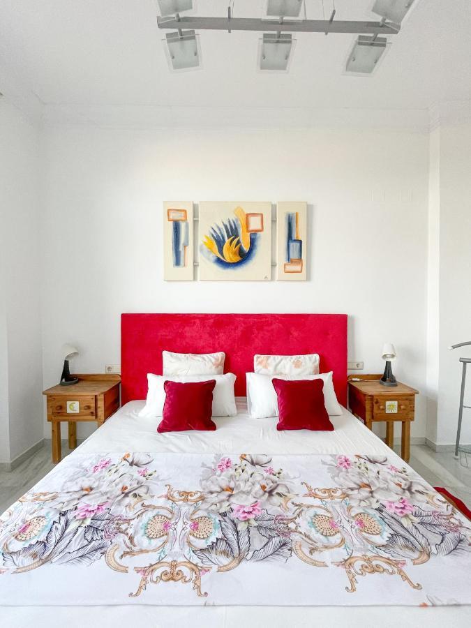 Modern Three-Level Apartment Near The Sea Benalmádena Buitenkant foto