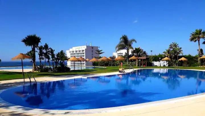Modern Three-Level Apartment Near The Sea Benalmádena Buitenkant foto