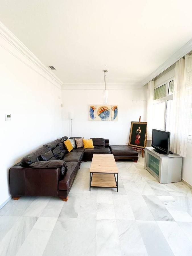 Modern Three-Level Apartment Near The Sea Benalmádena Buitenkant foto